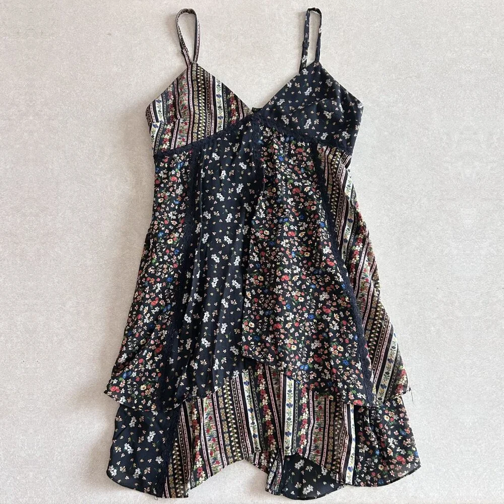 Alice + Olivia Delilah Tiered Print Stretch Silk Dress ASO Clary Fray